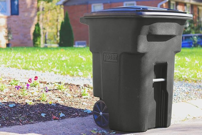 Toter 79296-R1209 96 Gallon Blackstone Trash Can with Wheels and Attached Lid - Image 2