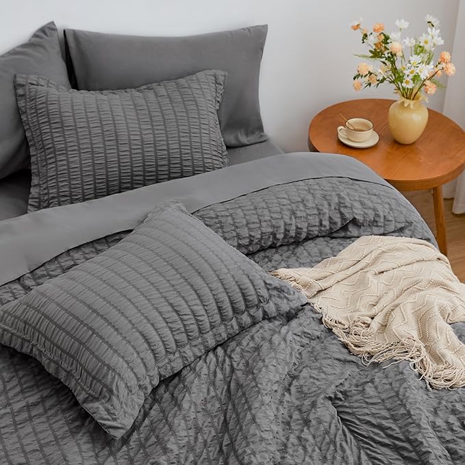 Love's cabin Seersucker Dark Grey King Size Comforter Set, 7-Piece All Season Lightweight Bed in a Bag Bedding Set with Comforter, Flat Sheet, Fitted Sheet, Pillowcases and Shams | Soft, Breathable, Lightweight