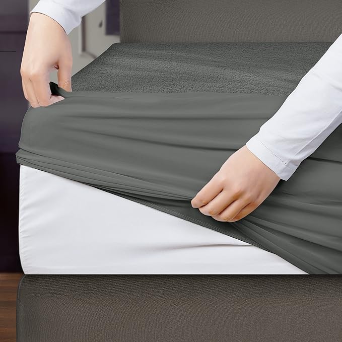 Utopia Bedding Premium Waterproof King Size Mattress Protector, Viscose Made from Bamboo Mattress Cover, Breathable, Fitted Style with Stretchable Pockets (Gray)