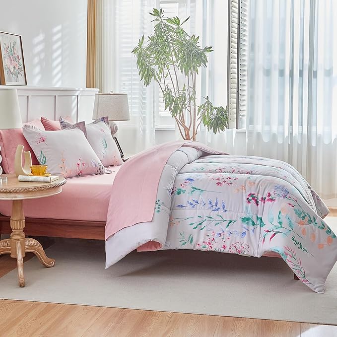 AIKASY 7-Piece Comforter Set Bed in a Bag, King Size, Floral Watercolor Pattern - Bedding Set with Comforter, Pillow Shams, Fitted Sheet, and Pillowcases - Soft and Cozy All-Season (Pink Floral)