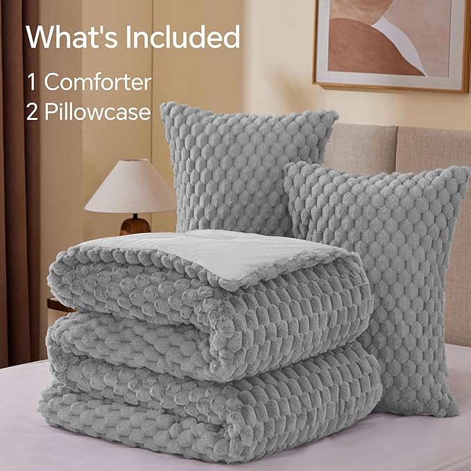 BEDELITE Fluffy King Size Comforter Set - Light Grey Fleece Soft Comforter for King Size Bed, Luxury Warm Bedding Set for Winter, Fuzzy Bed Set 3 Pieces (1 Comforter, 2 Pillowcases)