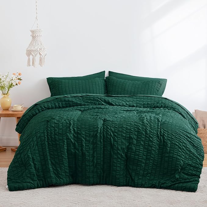 Love's cabin Seersucker Dark Green Queen Comforter Set, 7-Piece All Season Lightweight Bed in a Bag Bedding Set with Comforter, Flat Sheet, Fitted Sheet, Pillowcases and Shams | Soft, Breathable, Lightweight