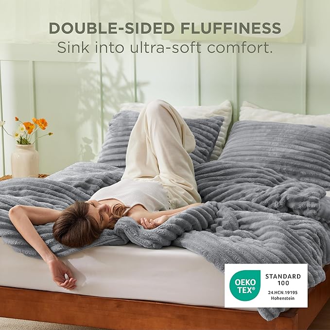 Bedsure Full Size Comforter Sets - GentleSoft™ 3 Pieces Double-Side Fleece Fluffy Grey Comforter Set, Cozy Striped Room Decor Aesthetic, Luxury Full Size Bedding, 2 Pillowcases, 82x86 Inches