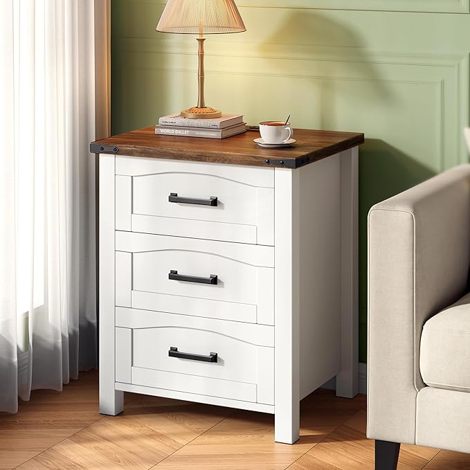 Decofy Farmhouse Nightstand with Charging Station, 18'' Wide Rustic End Table with USB/Type-C Ports, 3 Drawers, Wood Bedside Table for Bedroom, White