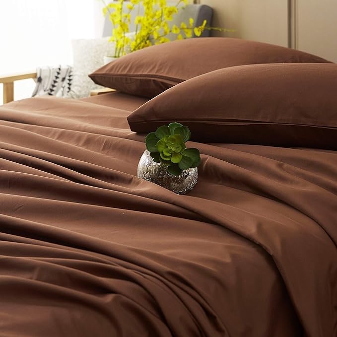 SONORO KATE Bed Sheet Set Super Soft Microfiber 1800 Thread Count Luxury Egyptian Sheets 18-Inch Deep Pocket Wrinkle and Hypoallergenic-4 Piece(California King Brown)