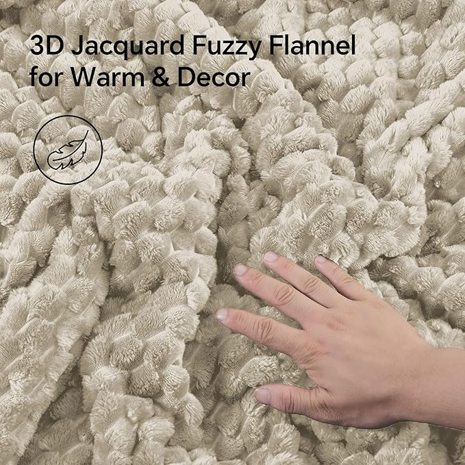 BEDELITE Fluffy Twin Comforter Set - Linen Fleece Soft Comforter for Twin Size Bed, Luxury Warm Bedding Set for Winter, Fuzzy Bed Set 2 Pieces (1 Comforter, 1 Pillowcase)