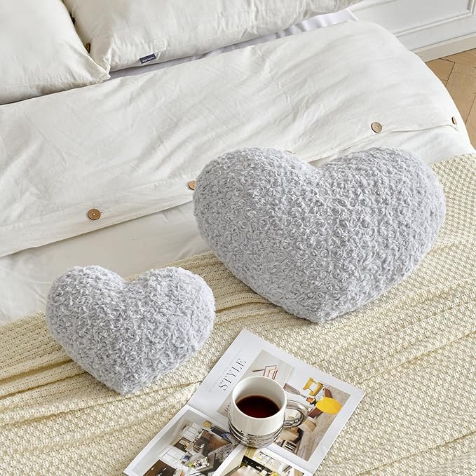 Heart Pillow, Soft Heart Shaped Pillow with Room Decorative Throw Pillows for Bed Couch Chair Sofa, Heart Shaped Cute Throw Pillow Cushion for Bedroom Living Room (Grey, Large 19.6" x 15.7")