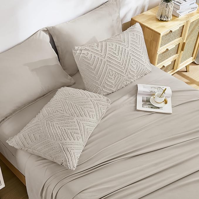 Andency Queen Comforter Set 7 Piece Linen - Bed in a Bag Queen Boho Lightweight Fluffy Tufted Bedding Sets with Comforter, Sheets, Pillowcases & Shams