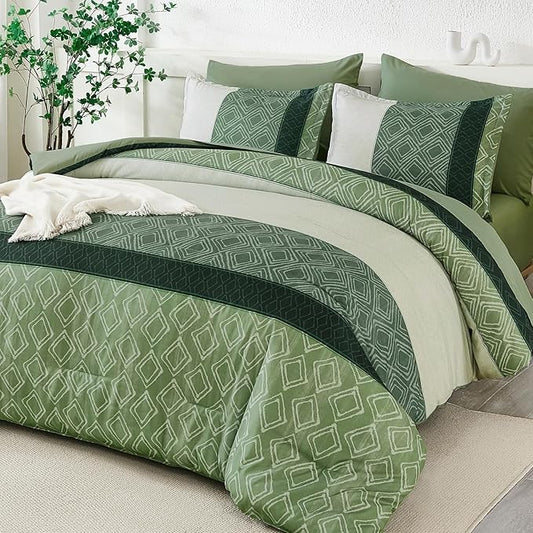 Dinjoy Green King Size Comforter Set,Striped Bed in a Bag King 7 Pieces Soft Microfiber Bedding Comforters Sets Boho Bed Complete Set for Summer All Season