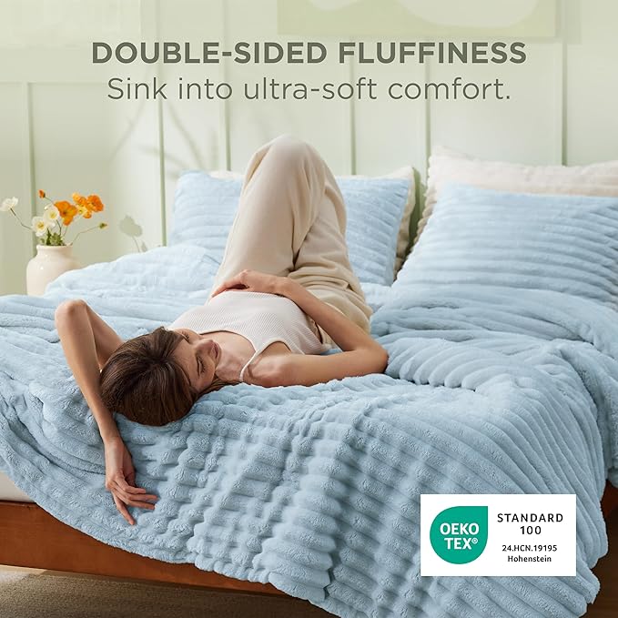 Bedsure King Comforter - GentleSoft™ 3 Pieces Double-Side Fleece Fluffy Light Blue Comforter Set, Cozy Striped Room Decor Aesthetic, Luxury King Size Bedding with 2 Pillowcases, 104x90 Inches