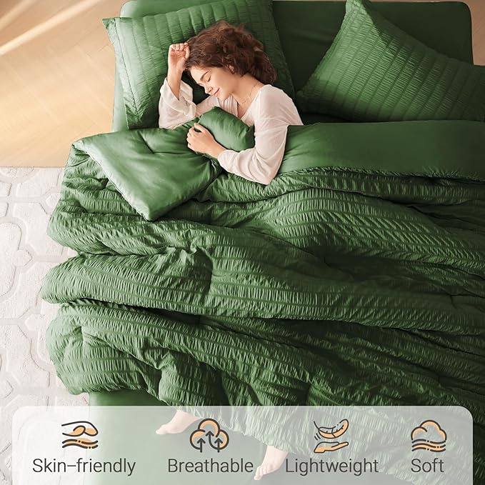 MUXHOMO 7 Pieces King Comforter Set, Seersucker Bed in a Bag King Size, All Season Luxury Bedding Set with Comforter, Flat Sheet, Fitted Sheet, Pillowcases & Shams, Dark Green