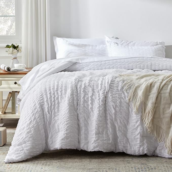 Zzlpp Queen Comforter Set 7 Pieces, White Seersucker Bed in a Bag with Comforter, Pillow Shams, Pillowcases, Flat Sheet, Fitted Sheet