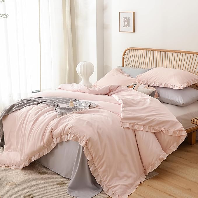 JANZAA Soft Fluffy Comforter Set 3PCS (1 Ruffled Blush Comforter Set and 2 Pillowcases) Vintage Shabby Chic Bedding, All Season, Blush Pink, Queen