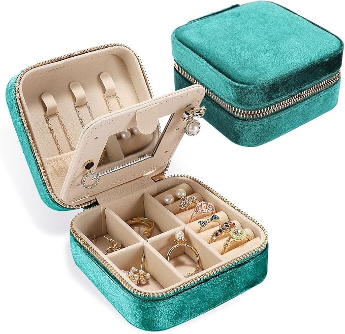 Plush Velvet Travel Jewelry Box for Women & Girls - Small Portable Organizer, Storage Case for Rings, Earrings, Necklaces & Bracelets – Ideal Gift for Travel & Occasions (Green) by Unknown
