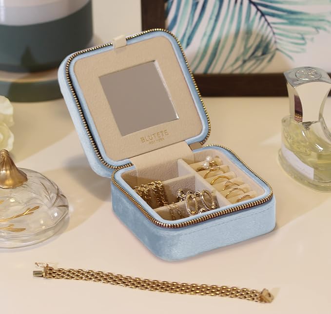 BLUTETE Travel Jewelry Box Organizer Velvet Travel Case With Mirror Ring Earrings Necklaces Storage Organizer Box (Sky Blue) - Image 5