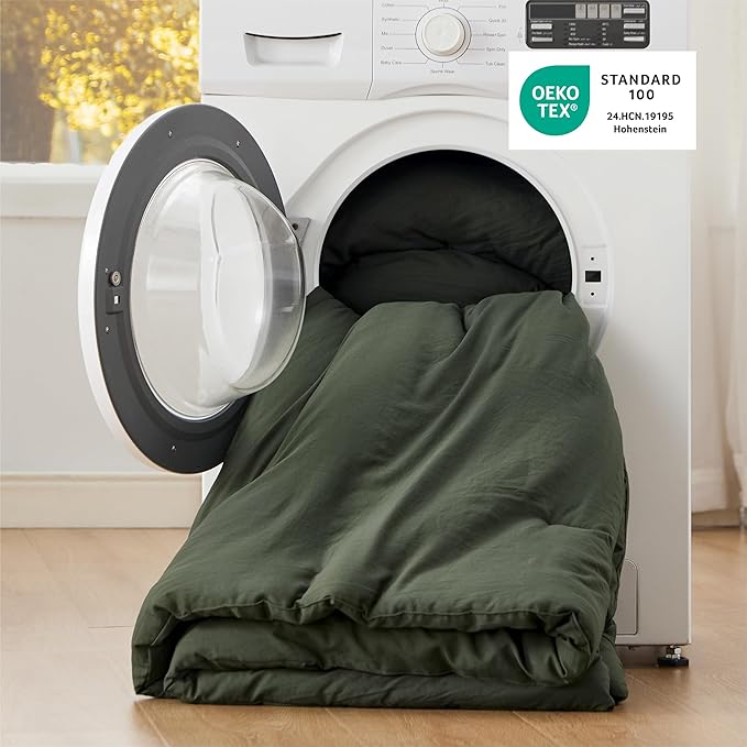 Bedsure Twin/Twin XL Comforter Set, Dark Green Soft Prewashed Bedding for All Seasons, 2 Pieces GentleSoft™ Bed Set, 1 Lightweight Comforter (68"x88") and 1 Pillowcase (20"x26")