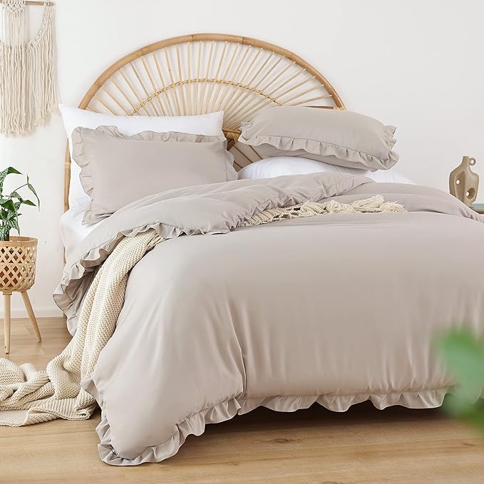 JANZAA Oatmeal Twin Ruffled Soft Twin Size Bed Set Vintage Farmhouse Bed Comforter Set Shabby Fluffy Bedding (1 Comforter Set and 1 Pillowcase)