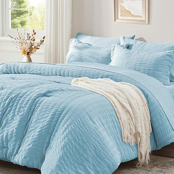 Zzlpp Queen Comforter Set 7 Pieces, Light Blue Seersucker Bed in a Bag with Comforter, Pillow Shams, Pillowcases, Flat Sheet, Fitted Sheet
