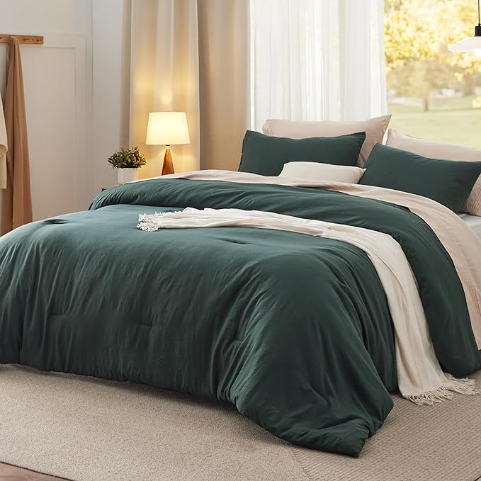 Bedsure California King Comforter Set, Forest Green Soft Prewashed Bedding for All Seasons, 3 Pieces GentleSoft™ Bed Set, 1 Lightweight Comforter (104"x96") and 2 Pillowcases (20"x36")