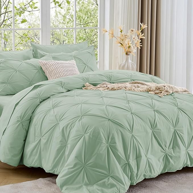 Sasttie Twin Comforter Set, 5-Piece Bed in a Bag, Pintuck Bedding Sets for All Season, Includes Comforter, Flat Sheet, Fitted Sheet, Pillowcase and Pillowsham, Light Sage Green