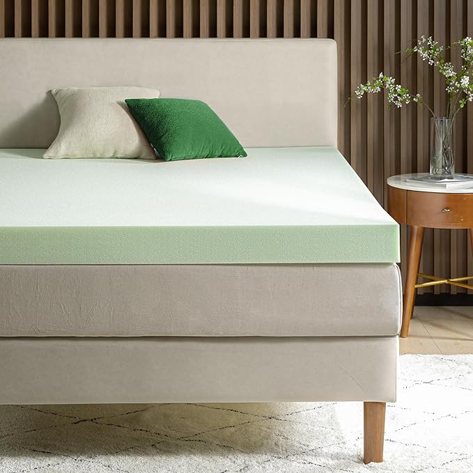 ZINUS 4 Inch Green Tea Memory Foam Mattress Topper, Dorm Bedding, Pressure-Relieving Layer, Ideal for Back Pain Relief, Compact WONDERBOX Packaging, CertiPUR-US Certified, Twin