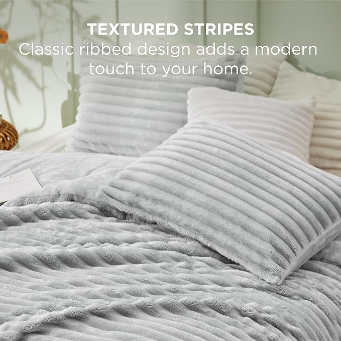 Bedsure King Comforter - GentleSoft™ 3 Pieces Double-Side Fleece Fluffy Light Grey Comforter Set, Cozy Striped Room Decor Aesthetic, Luxury King Size Bedding with 2 Pillowcases, 104x90 Inches
