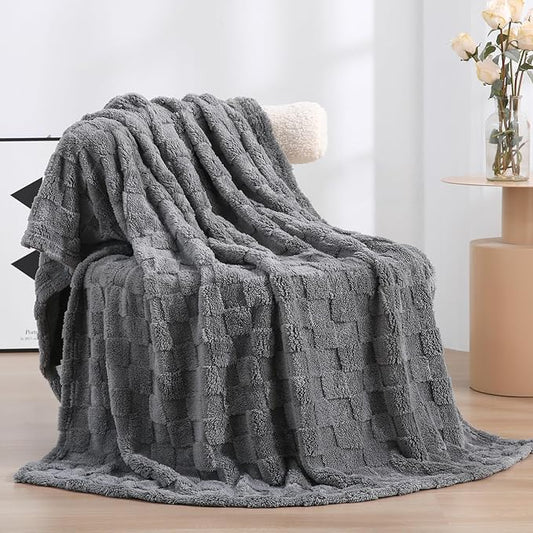 Grey Fleece Throw Blanket 50?€???60?€? for Couch Sofa Bed,Super Soft Cozy Plush Microfiber Flannel Blanket with 3D Checkered Design Lightweight for Adults,Woman,Girls