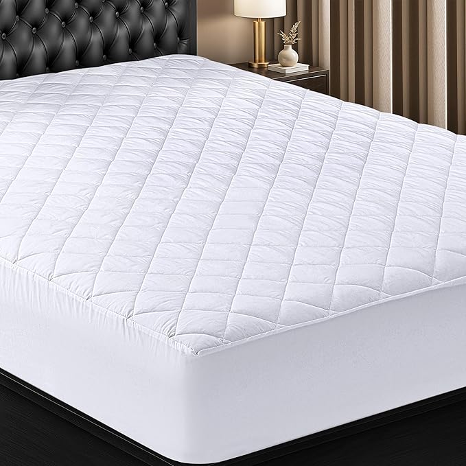 Utopia Bedding Quilted Fitted Mattress Pad, King Size, Elastic Fitted Mattress Topper Protector and Cover with Deep Pocket Stretches up to 16 Inches, Machine Washable (White)