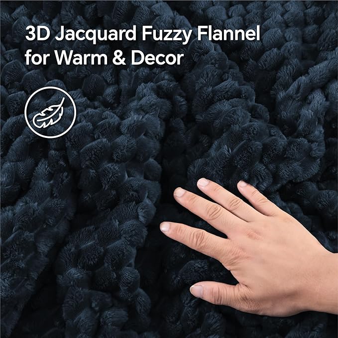 BEDELITE Fluffy King Size Comforter Set - Navy Blue Fleece Soft Comforter for King Size Bed, Luxury Warm Bedding Set for Winter, Fuzzy Bed Set 3 Pieces (1 Comforter, 2 Pillowcases)