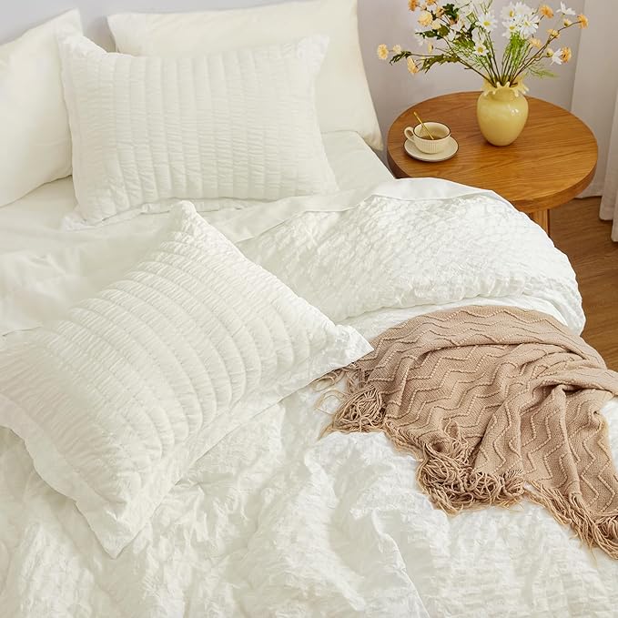 Love's cabin Seersucker Ivory California King Comforter Set, 7-Piece All Season Lightweight Bed in a Bag Bedding Set with Comforter, Flat Sheet, Fitted Sheet, Pillowcases and Shams | Soft, Breathable, Lightweight