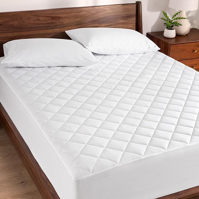 Bare Home Quilted Fitted Mattress Pad (King) - Cooling Mattress Cover - Easily Washable - Elastic Fitted Cover for Mattress - Stretch-to-Fit up to 15 Inches Deep (King)