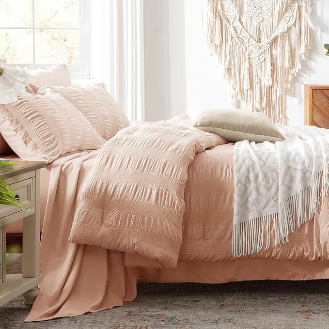 Zzlpp Queen Comforter Set 7 Pieces, Pink Seersucker Bed in a Bag with Comforter and Sheets, All Season Bedding Sets with 1 Comforter, 2 Pillow Shams, 2 Pillowcases, 1 Flat Sheet, 1 Fitted Sheet