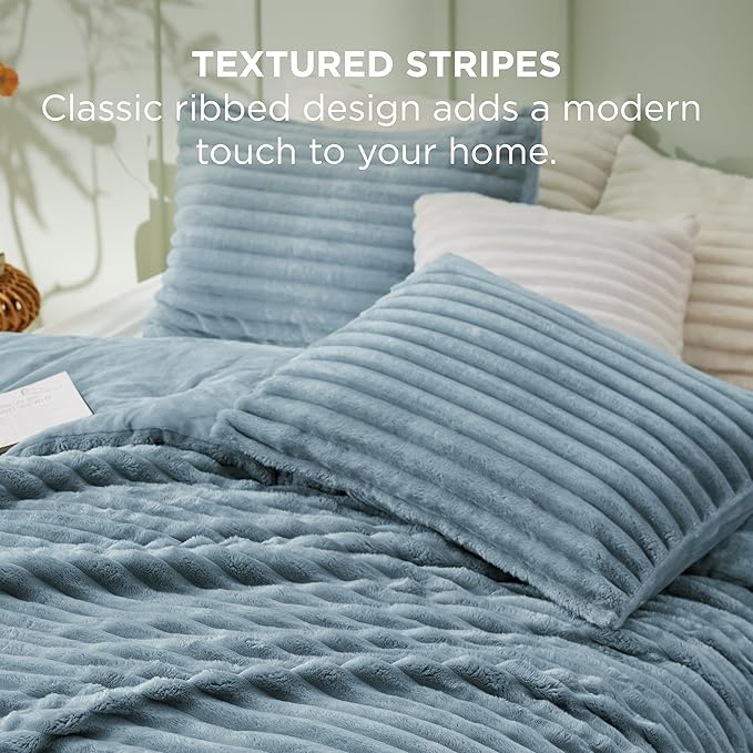 Bedsure Comforter Set Queen Size - GentleSoft™ 3 Pieces Double-Side Fleece Fluffy Mineral Blue Comforter Set, Cozy Striped Room Decor Aesthetic, Luxury Bedding Queen Size, 2 Pillowcases, 90x90 Inches
