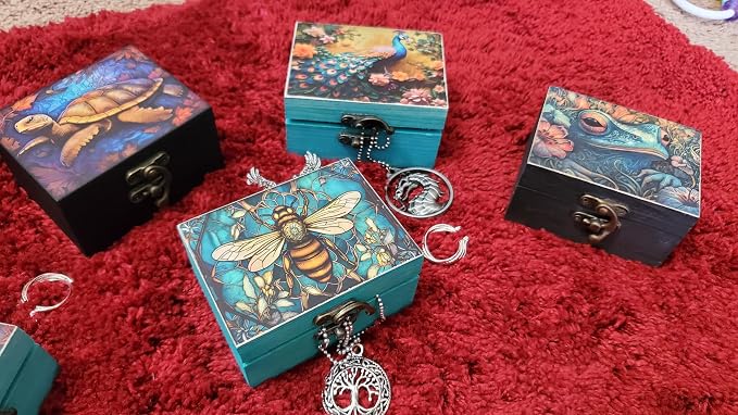 JB&C Premium Bee Trinket Box Small Jewelry Keepsake Box | Earrings Necklace Storage Box for Girls Women | Bee lovers Gift Idea, Animals Ornaments for Home Décor (3BES) - Image 3