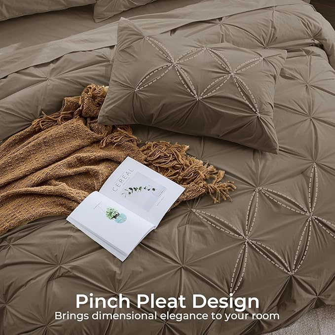 Sasttie Queen Comforter Set, 7-Piece Bed in a Bag, Pintuck Bedding Sets for All Season, Includes Comforter, Flat Sheet, Fitted Sheet, Pillowcases and Pillowshams, Brown