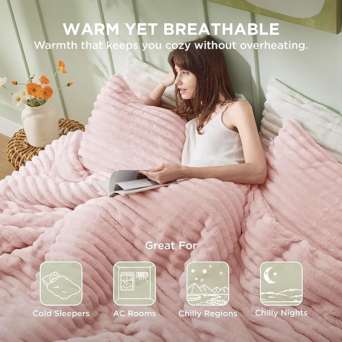 Bedsure Twin/Twin XL Size Comforter - GentleSoft™ 2 Pieces Double-Side Fleece Fluffy Pink Comforter Set, Cozy Striped Room Decor Aesthetic Luxury Twin Bedding Sets, 1 Pillowcase, 68x88 Inches