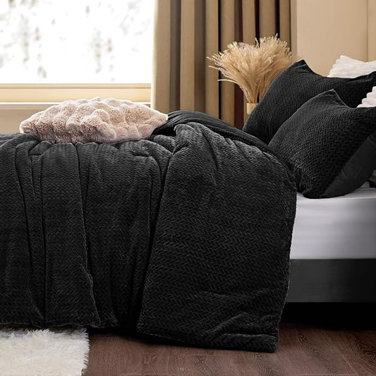 Flannel Fleece Comforter King Set - Furry Black Leaves Pattern Faux Fur Bed Set, Winter Ultra Soft Fuzzy Comfort Set, Velvet Bedding Set for Bed with 2 Pillow Cases