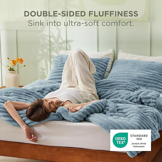 Bedsure King Comforter - GentleSoft™ 3 Pieces Double-Side Fleece Fluffy Mineral Blue Comforter Set, Cozy Striped Room Decor Aesthetic, Luxury King Size Bedding with 2 Pillowcases, 104x90 Inches