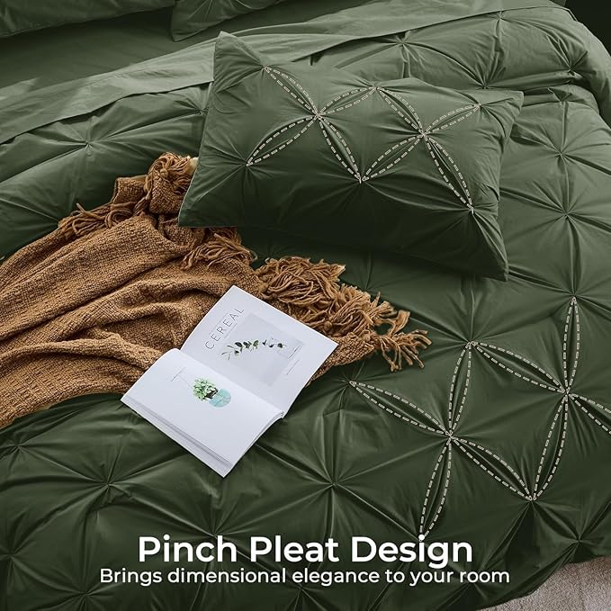 Sasttie Queen Comforter Set, 7-Piece Bed in a Bag, Pintuck Bedding Set for All Season, Includes Comforter, Flat Sheet, Fitted Sheet, Pillowcases and Pillowshams, Dark Green