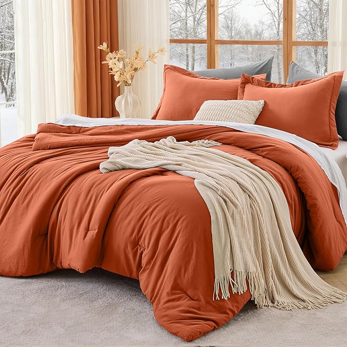 MUXHOMO Queen Comforter Set, All Season Ultra Soft Down Alternative Bedding - 3 Piece Lightweight Bed Set Includes 1 Comforter (90"x90") and 2 Pillow Shams (20"x26"), Burnt Orange