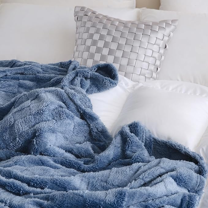 Dusty Blue Fleece Throw Blanket 108”×90” for Couch Sofa Bed,Super Soft Cozy Plush Microfiber Flannel Blanket with 3D Checkered Design Lightweight for Adults,Woman,Girls