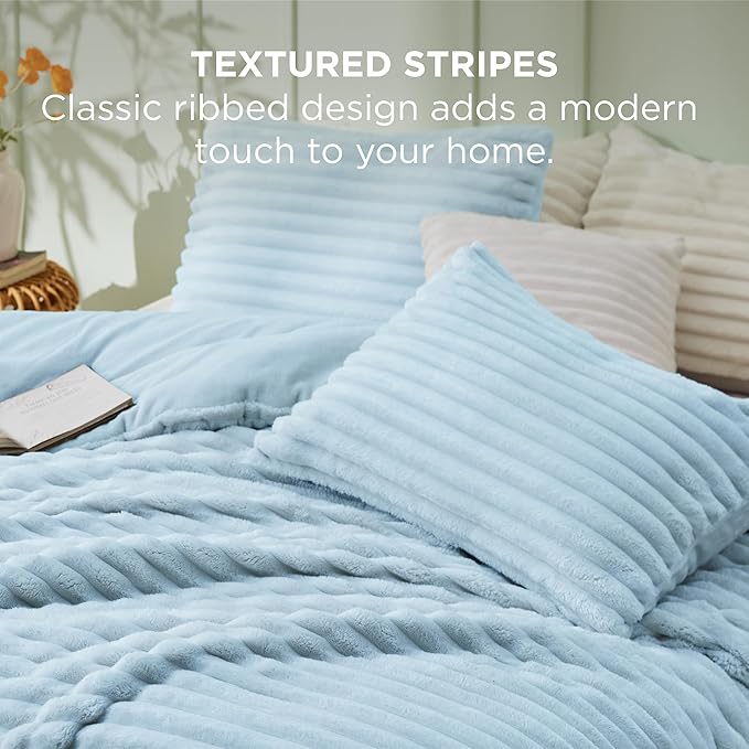 Bedsure Comforter Set Queen Size - GentleSoft™ 3 Pieces Double-Side Fleece Fluffy Light Blue Comforter Set, Cozy Striped Room Decor Aesthetic, Luxury Bedding Queen Size, 2 Pillowcases, 90x90 Inches