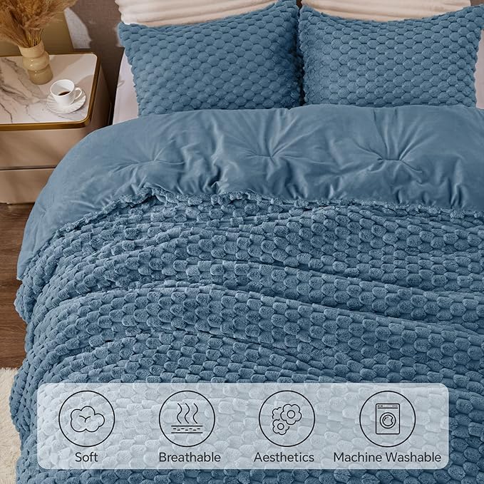 BEDELITE Fluffy Twin Comforter Set - Blue Fog Fleece Soft Comforter for Twin Size Bed, Luxury Warm Bedding Set for Winter, Fuzzy Bed Set 2 Pieces (1 Comforter, 1 Pillowcase)