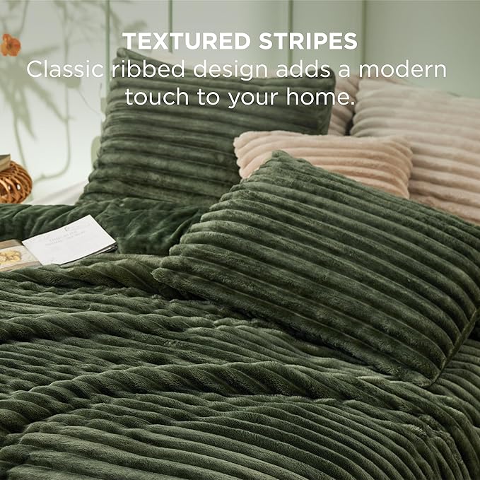 Bedsure Cal King Comforter Set - GentleSoft™ 3 Pieces Double-Side Fleece Fluffy Olive Green Comforter Set, Cozy Striped Room Decor Aesthetic, Luxury Cal King Bedding, 2 Pillowcases, 104x96 Inches