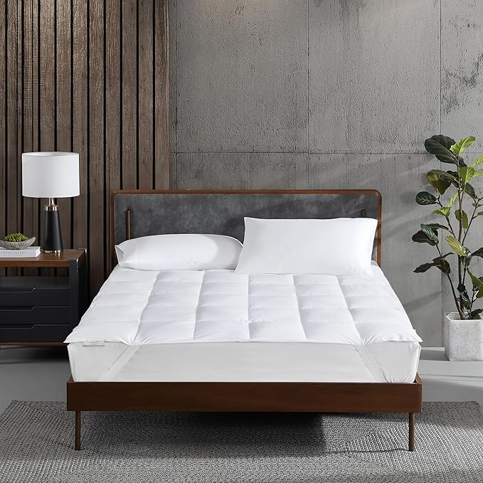 Kathy Ireland Brrr Pro Cooling Tencel Quilted Fitted Mattress Topper Queen Size, 300 Thread Count Tencel Lyocell/Polyester Filling Mattress Topper Breathable Soft Mattress Cover Pad - White