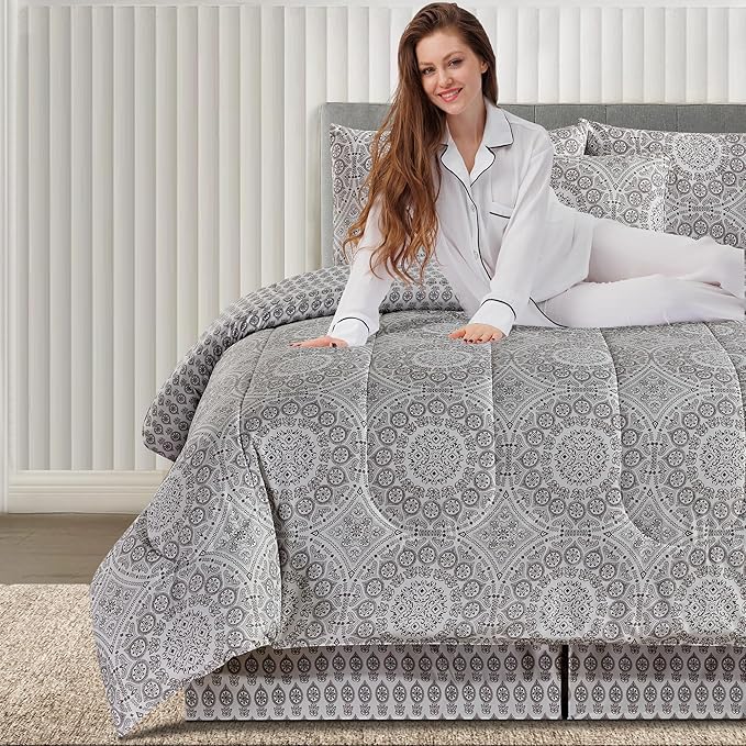 LUX Décor Reversible 5pc King Comforter Set, Printed Bedding Set, All-in-One Bed in a Bag, Includes 1 Comforter, 2 Pillow Shams, 1 Decorative Pillow & 1 Bed Skirt (Aztec Grey,King)