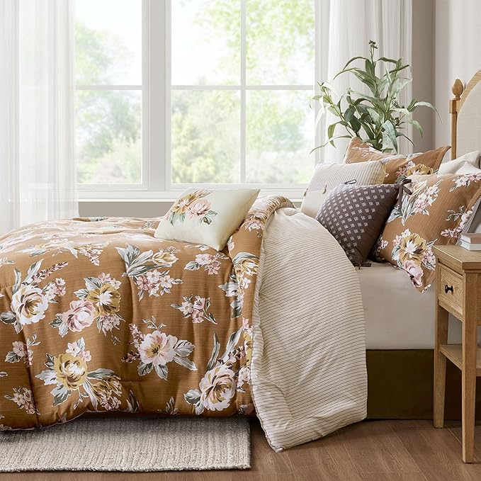 Madison Park Vintage Floral Reversible Comforters King Size Bed, All Season, Down Alternative Bedding Comforter, Bedskirt, Pillows, Shams, Salara, King Terracotta 7 Piece | Reversible