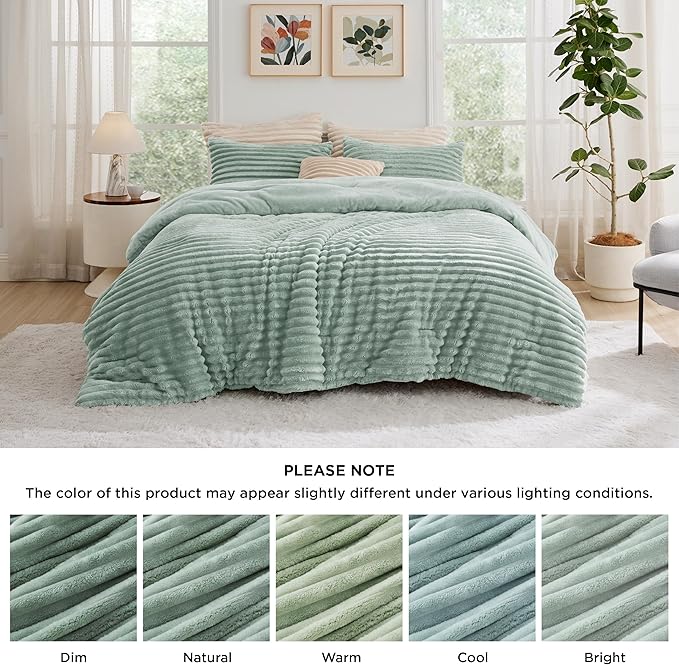 Bedsure Comforter Set Queen Size - GentleSoft™ 3 Pieces Double-Side Fleece Fluffy Sage Green Comforter Set, Cozy Striped Room Decor Aesthetic, Luxury Bedding Queen Size, 2 Pillowcases, 90x90 Inches