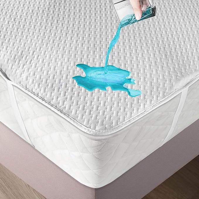 Ambesonne Soft Texture Mattress Pad Quilted Bed Topper for Premium Quality and Comfort Breathable Surface Noiseless Fitted Water Repellent Backing with Durable Elastic Straps, Full