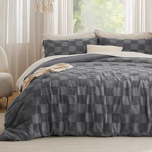 Bedsure Queen Size Comforter Set Dark Grey, Boho Tufted Bed Set, Checkered Farmhouse Shabby Chic Bedding, 3 Pieces, 1 Plaid Geometric Comforter and 2 Pillow Shams